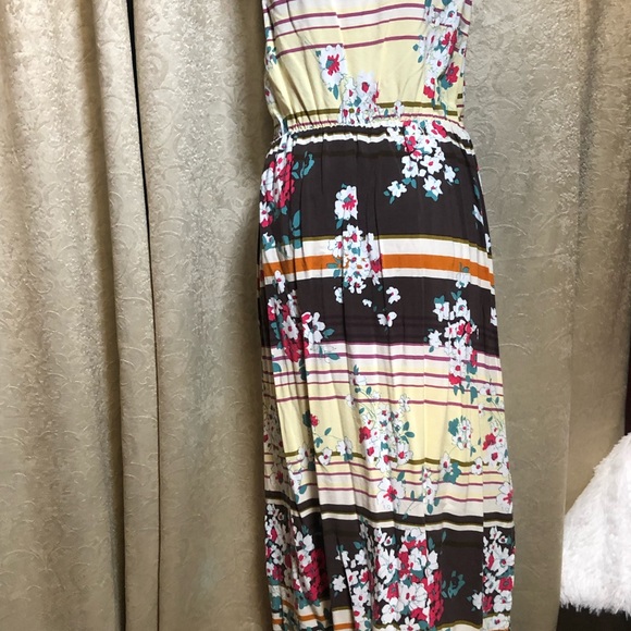 Misell - Picture 4 of 4